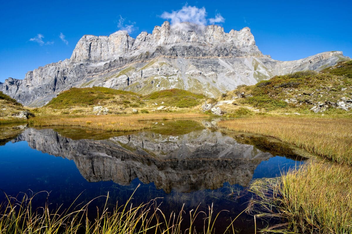 Lac de Pormenaz à Passy en Haute-Savoie, eaux cristallines et reflets des Alpes - Vente de tirages décoratifs par Gaëtan Michel