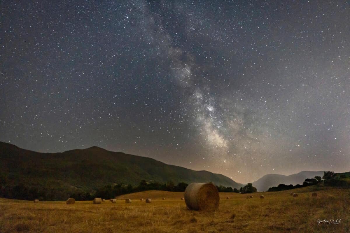 Voie lactée à Vaulnaveys-le-Haut, massif de Belledonne, ciel étoilé un soir d'été - Vente de photos astronomiques par Gaëtan Michel