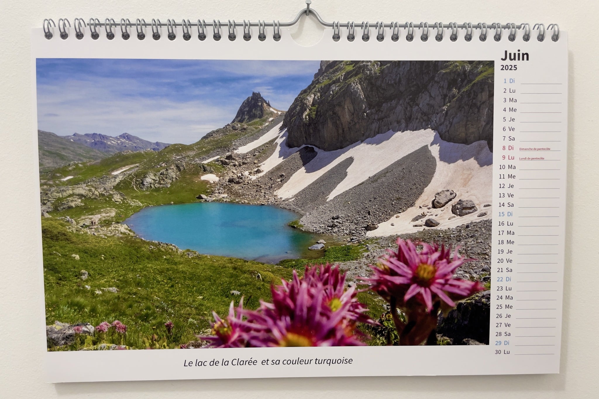 J'ai sélectionné quelques photos coup de coeur pour le calendrier 2025, celle-ci ont été prises sur les département de l'Isère ainsi que la Savoie. Calendrier 2025 Photos de montagne