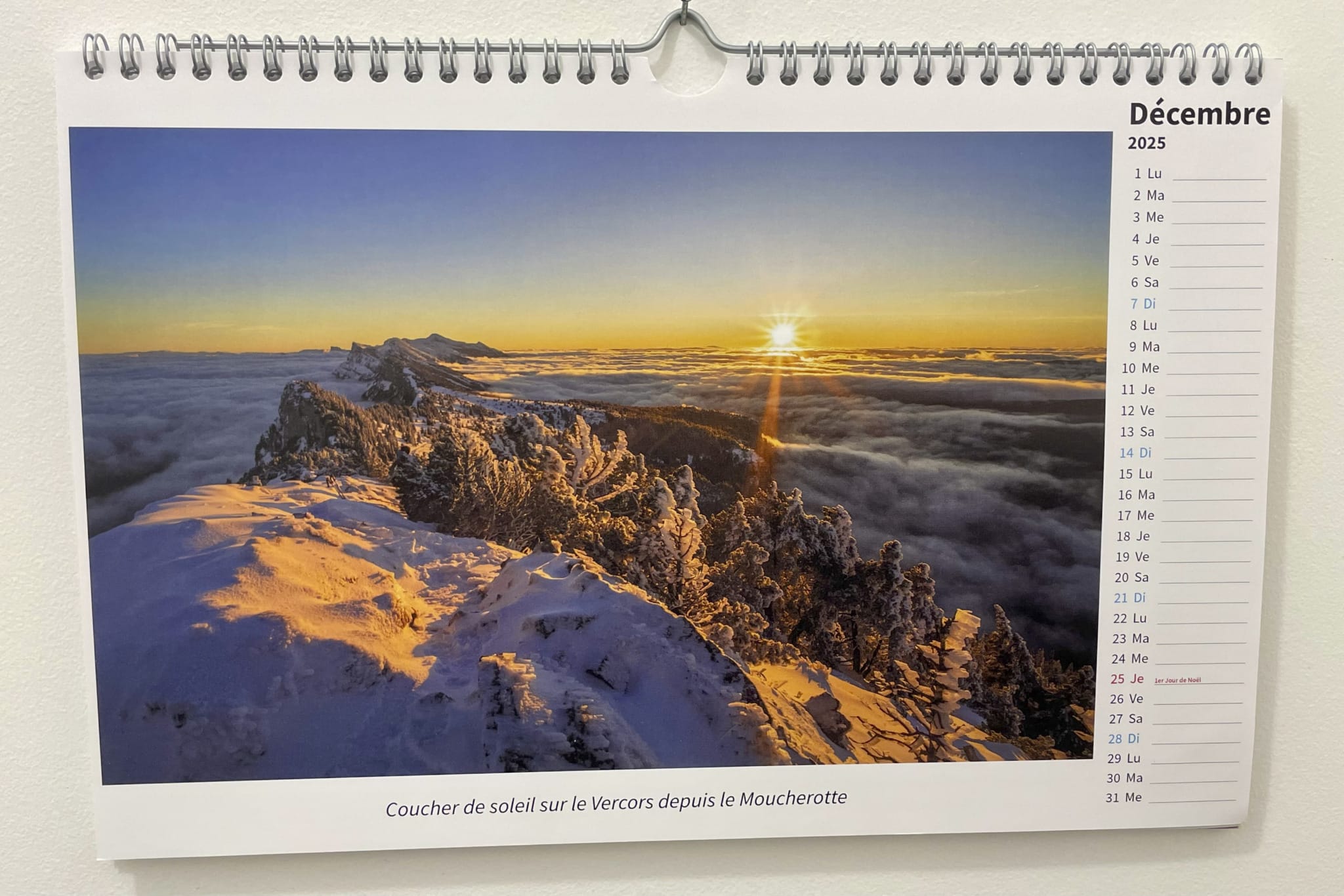 Calendrier 2025 Photo de montagne hivernale prise depuis le Moucherotte dans le massif du Vercors