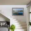 Tableau des Aiguilles d'Arves et du Lac Guichard encadré dans un escalier moderne - Décoration montagne par Gaëtan Michel